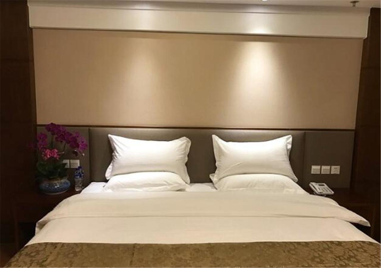 Weihai Golden Bay Holiday Hotel ภายนอก รูปภาพ